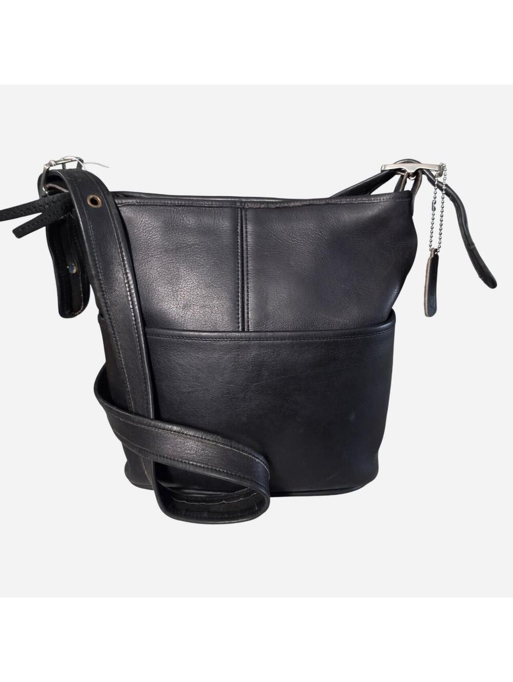 Vintage COACH medium Bucket  Black Leather Crossbody Bag